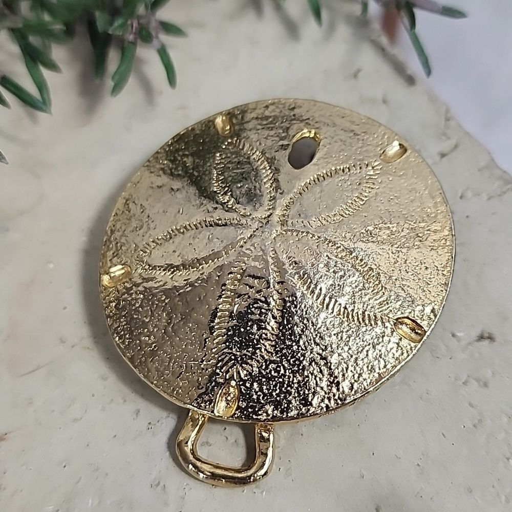 Vintage 1974 Mimi D N Sand Dollar Belt Buckle Beach Summer Chic